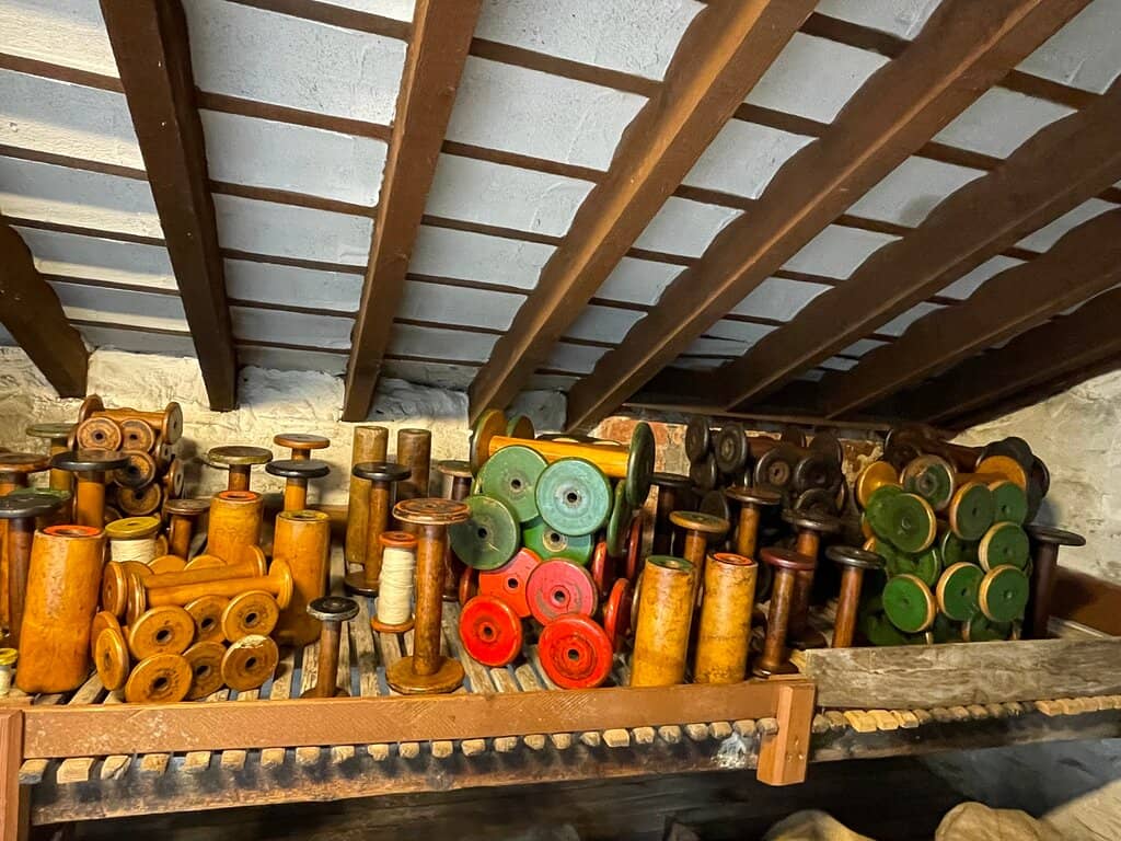 Working Bobbin Demonstrations