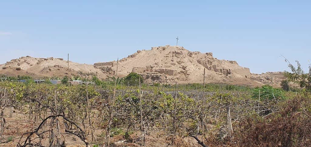 Tambo de Mora