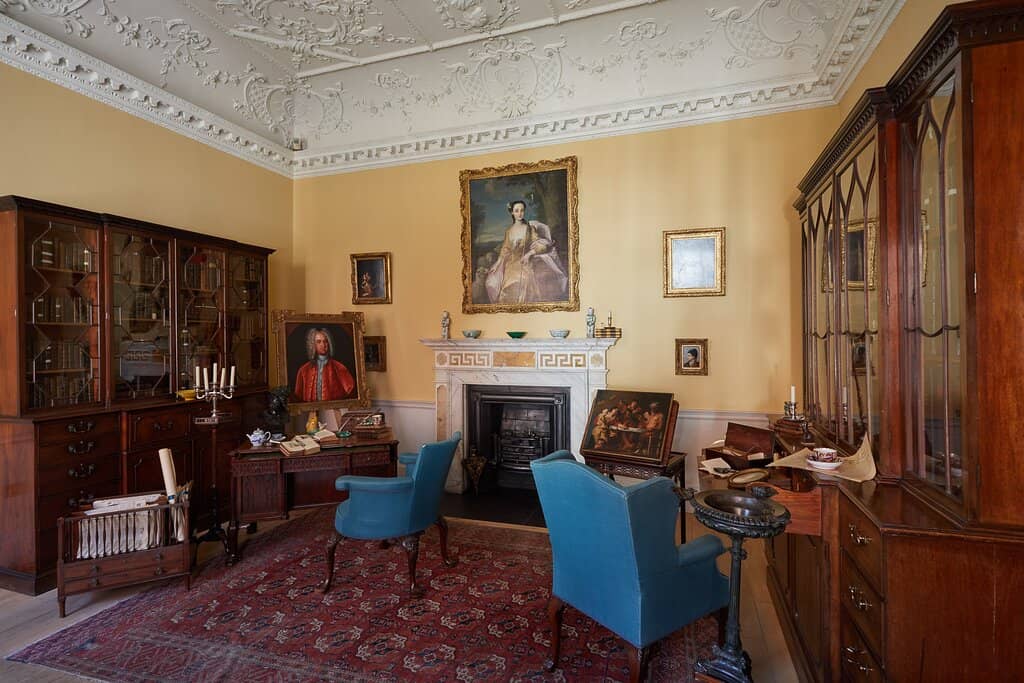 Immaculate Georgian Interiors