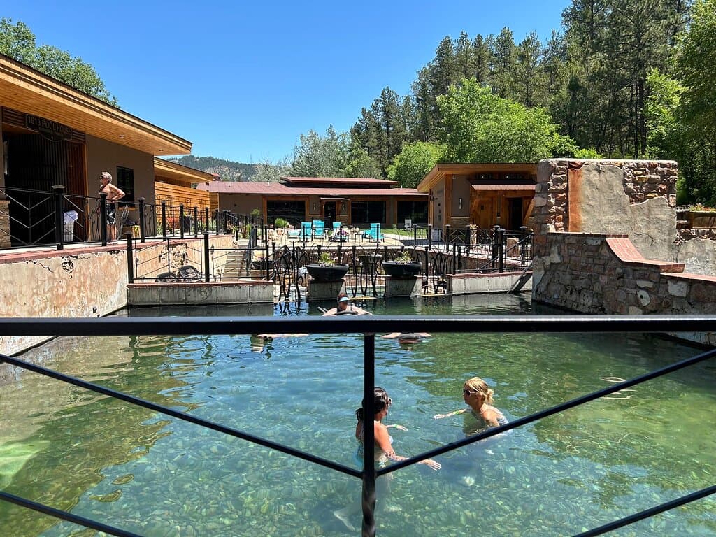 Moccasin Springs Natural Mineral Spa