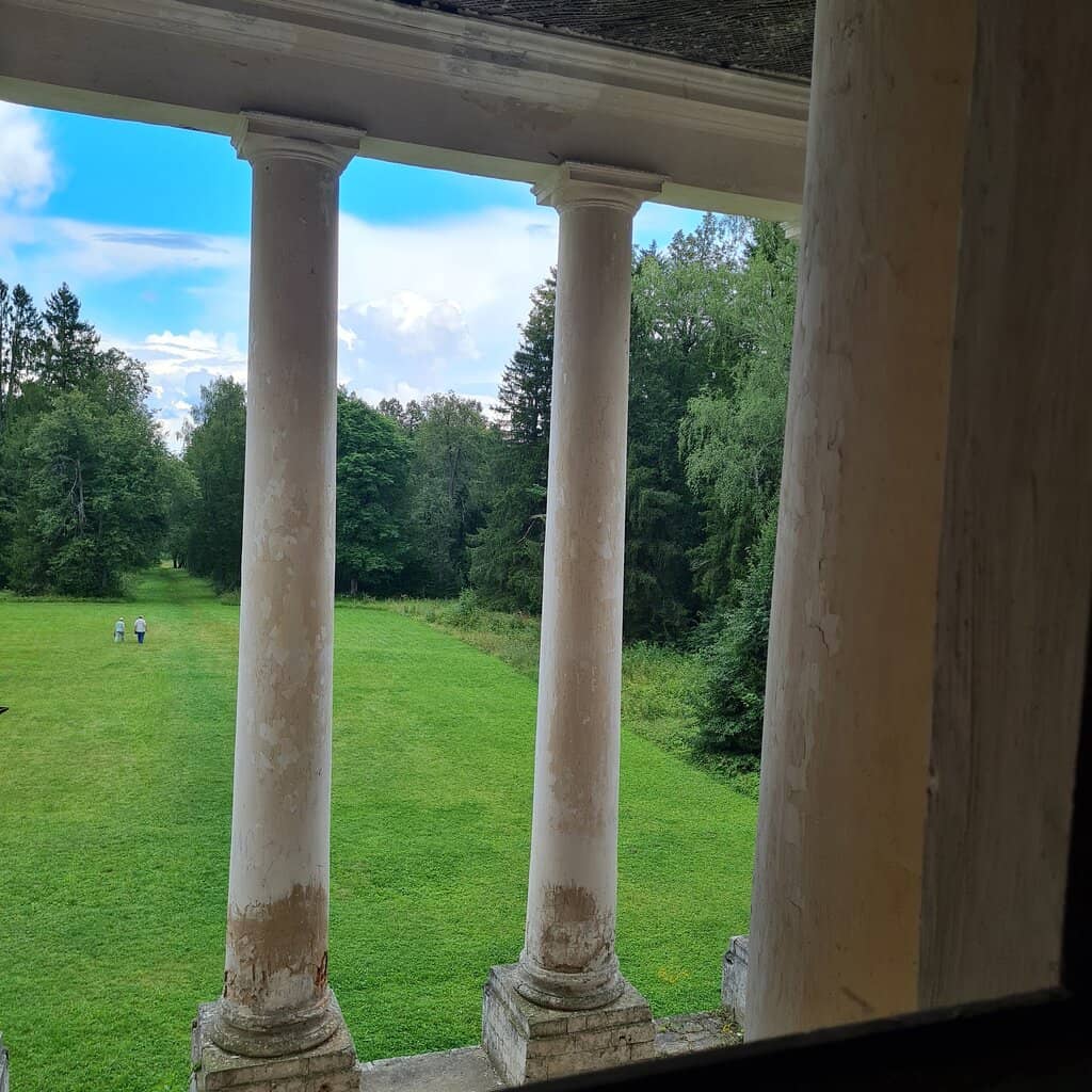 The Grand Colonnade