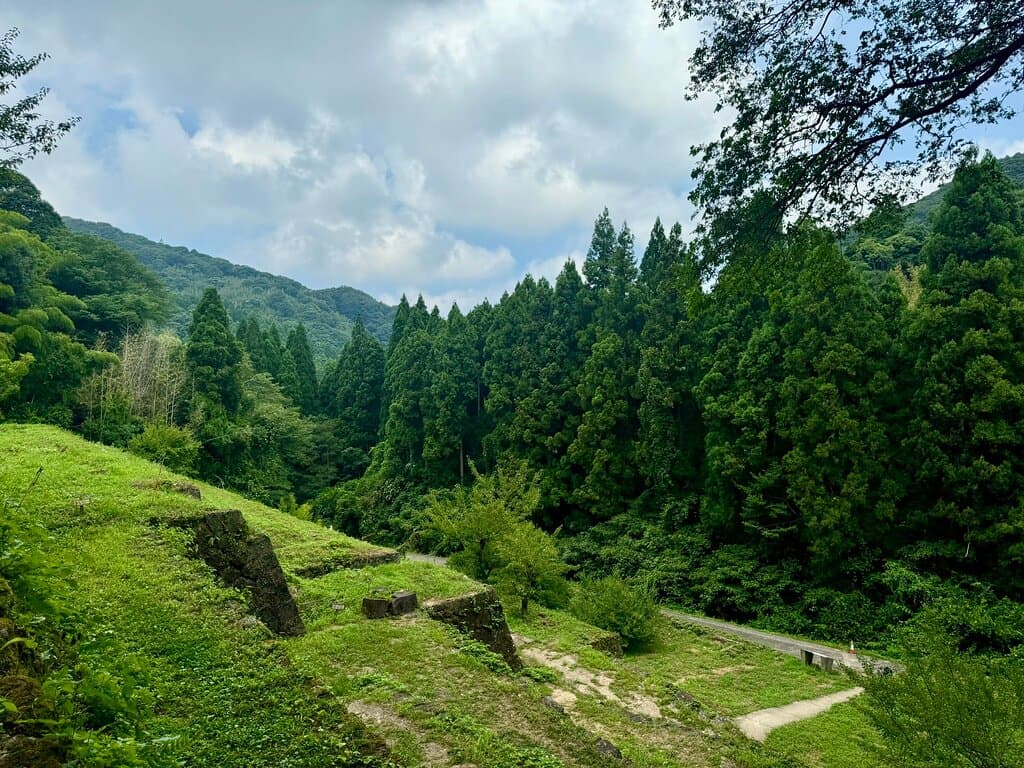 Shimizudani Refinery Ruins