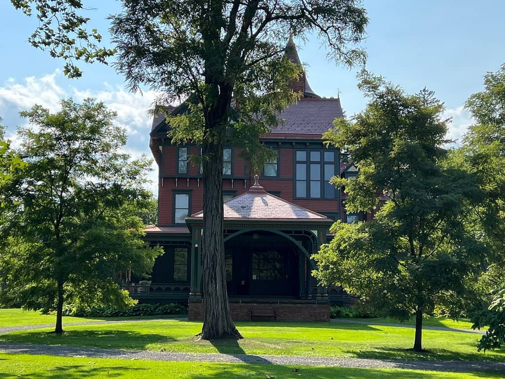 Carriage House