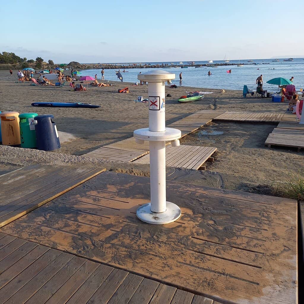 Rocky Jetty Exploration