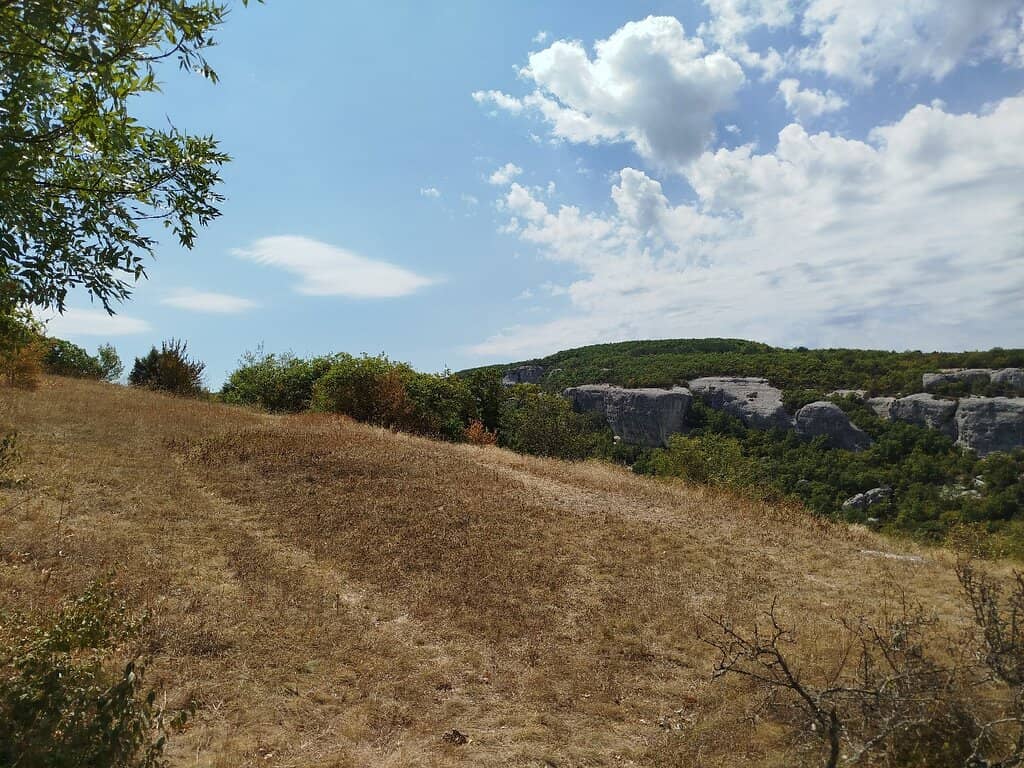 Panoramic Valley Views
