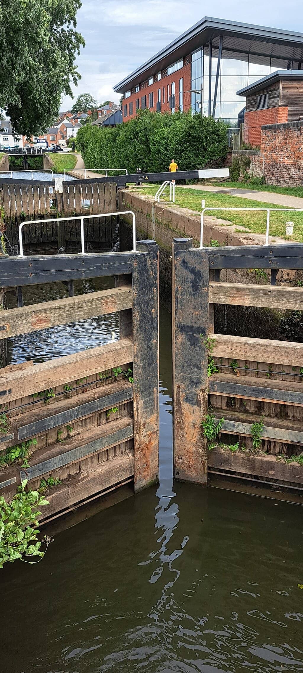 Canal-side Refreshments