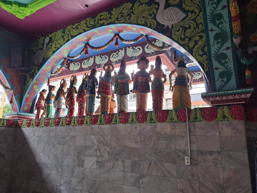 Gopuram's Colorful Grandeur