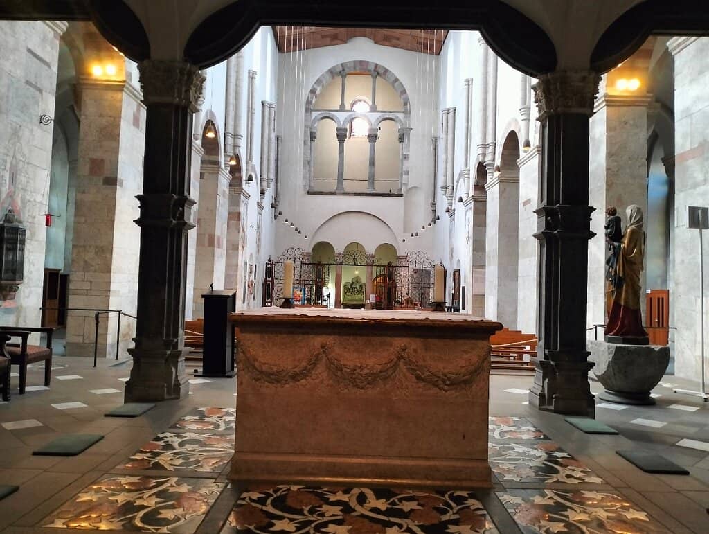 Gabelkreuz Crucifix