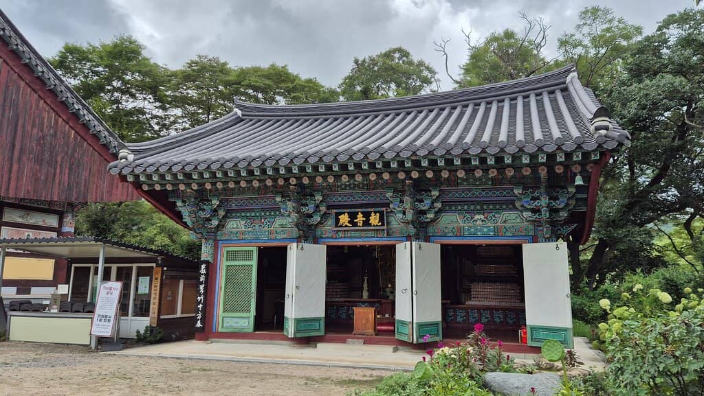 Peaceful Temple Architecture