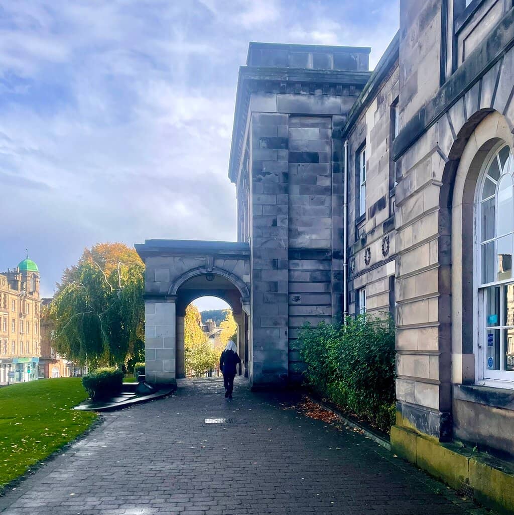 Spacious Reading Areas