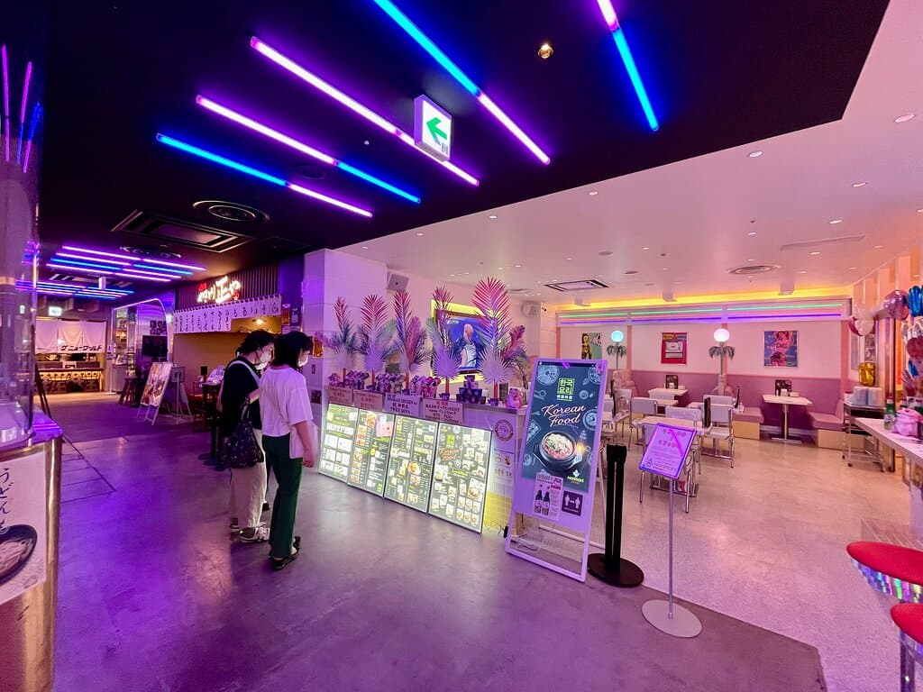 心斎橋ネオン食堂街