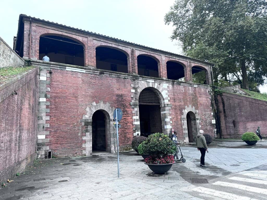 Piazza Cinque Giornate