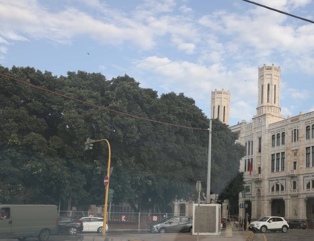 Tourist Information Hub