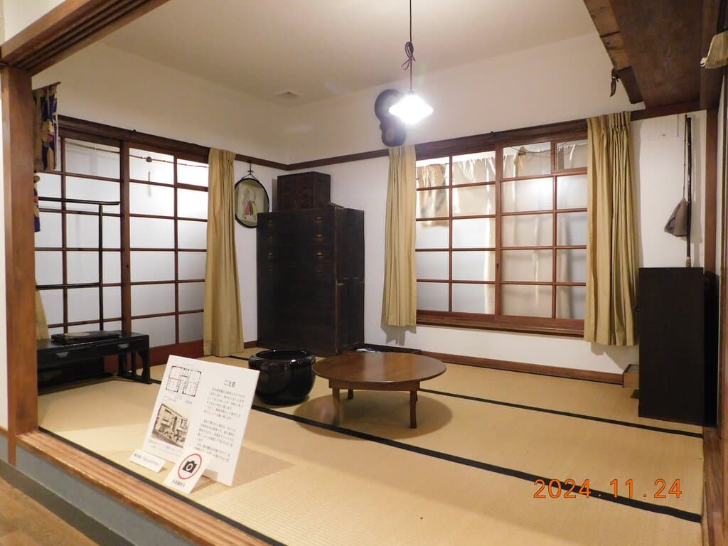 2階:博物館展示一例 (昭和の住宅)