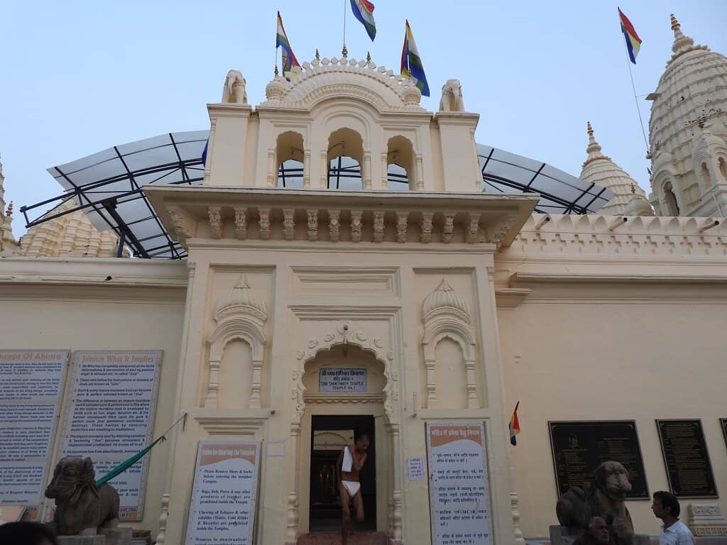 Intricate Architecture