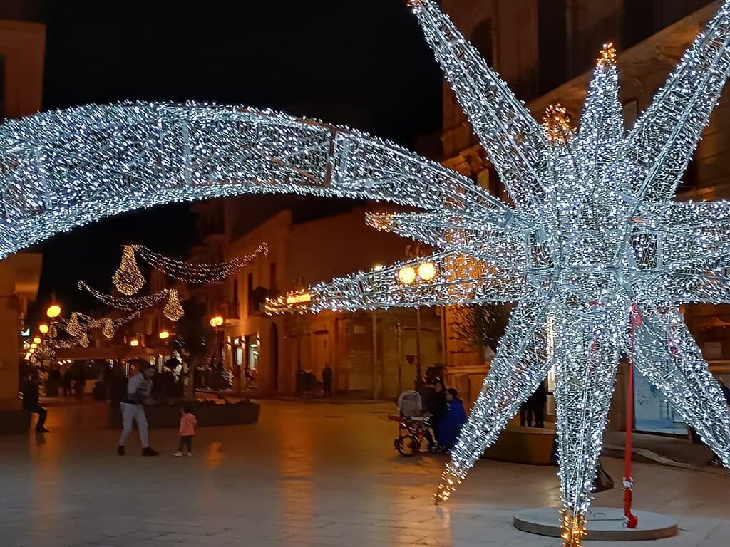 Piazza Mokarta is a square located in Mazara del Valle in Sicily Island. Here there is the tourist office of the city.