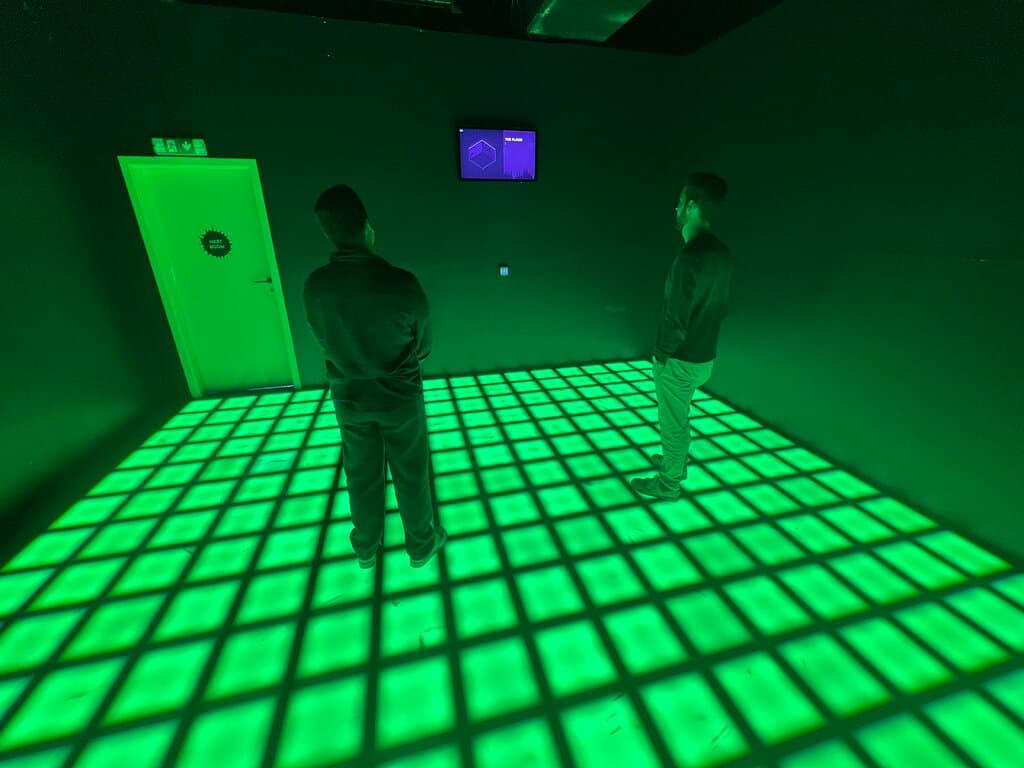 Squad Berlin. A great experience involving a number of mental and physical challenges to accrue time in the final challenge. Work with your team members to beat each room, and give yourself a chance to defuse the bomb in the final test....