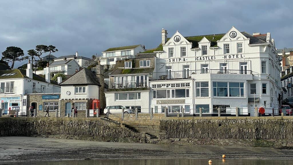 Charming St Mawes Village
