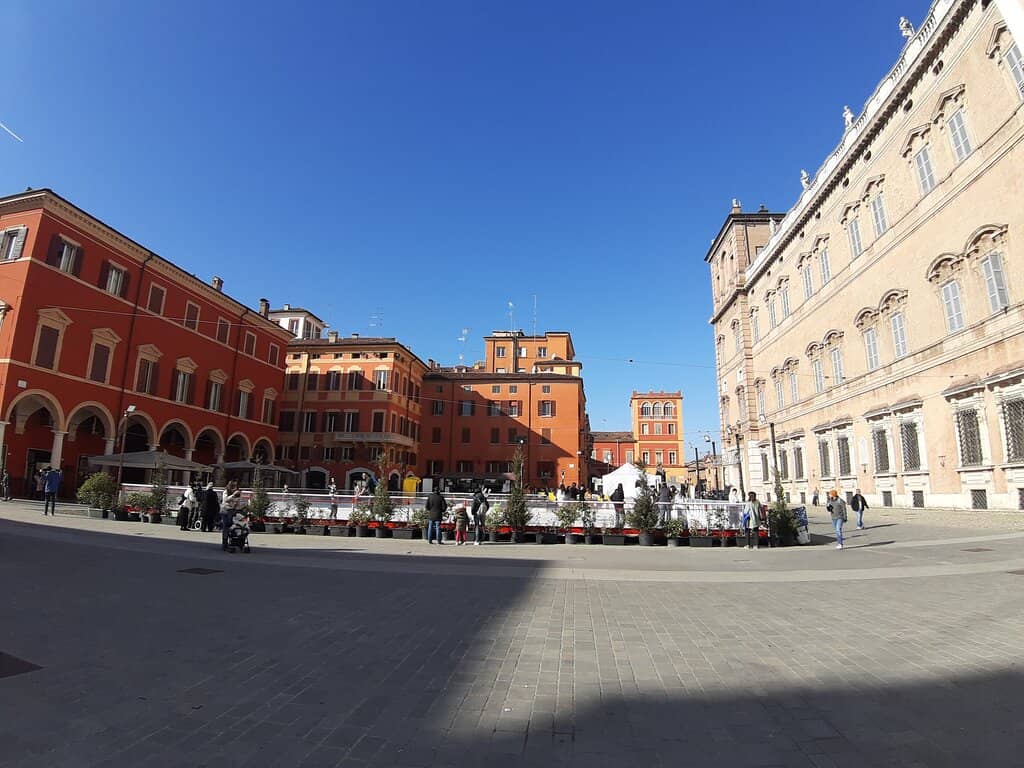 Modena's Vibrant Atmosphere