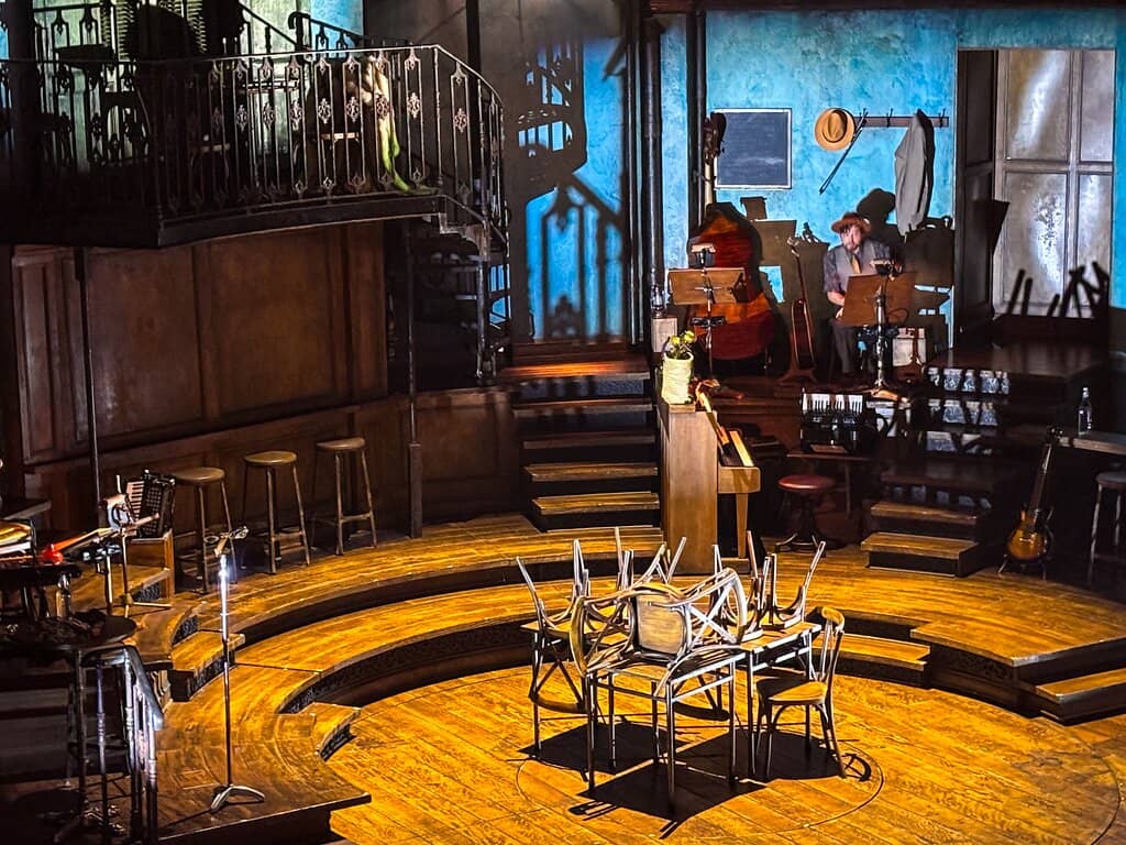 Elegant Theatre Ambiance