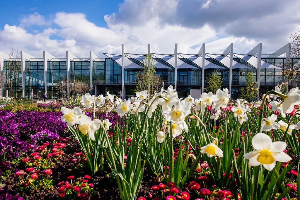 Das Wüsten- und Urwaldhaus Danakil bietet einen Rundgang durch eine Welt voller exotischer Pflanzen und beeindruckender Tiere.