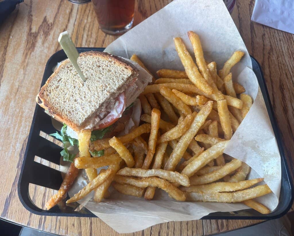 Welcoming Rustic Atmosphere