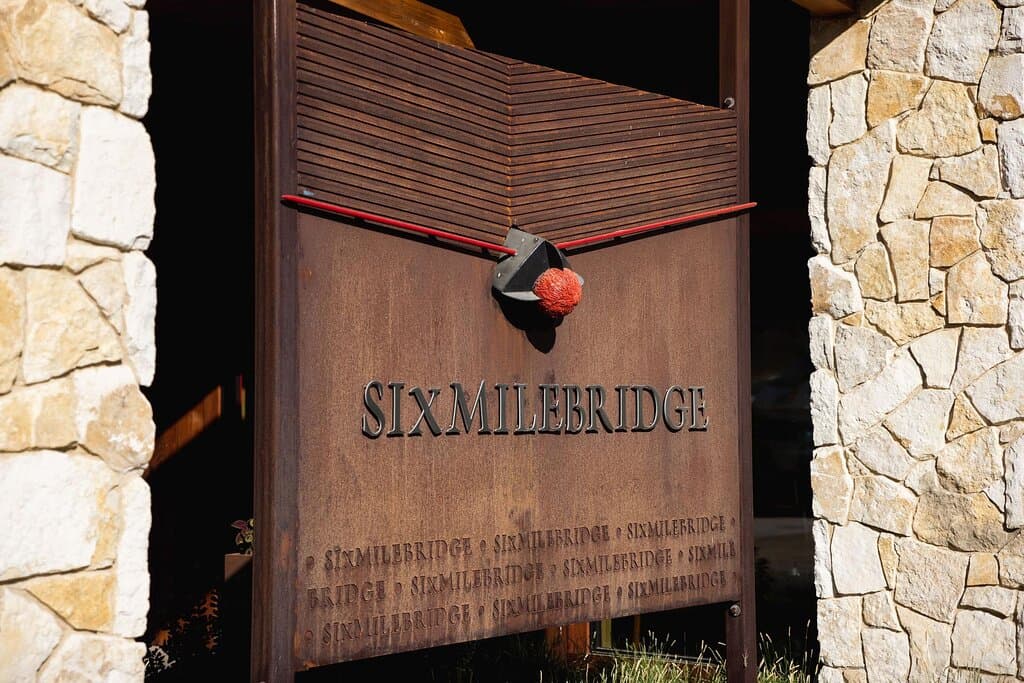 Located in the stunning Paso Robles wine country, Sixmilebridge is dedicated to providing a personalized experience for every wine lover. We look forward to getting to know you.
