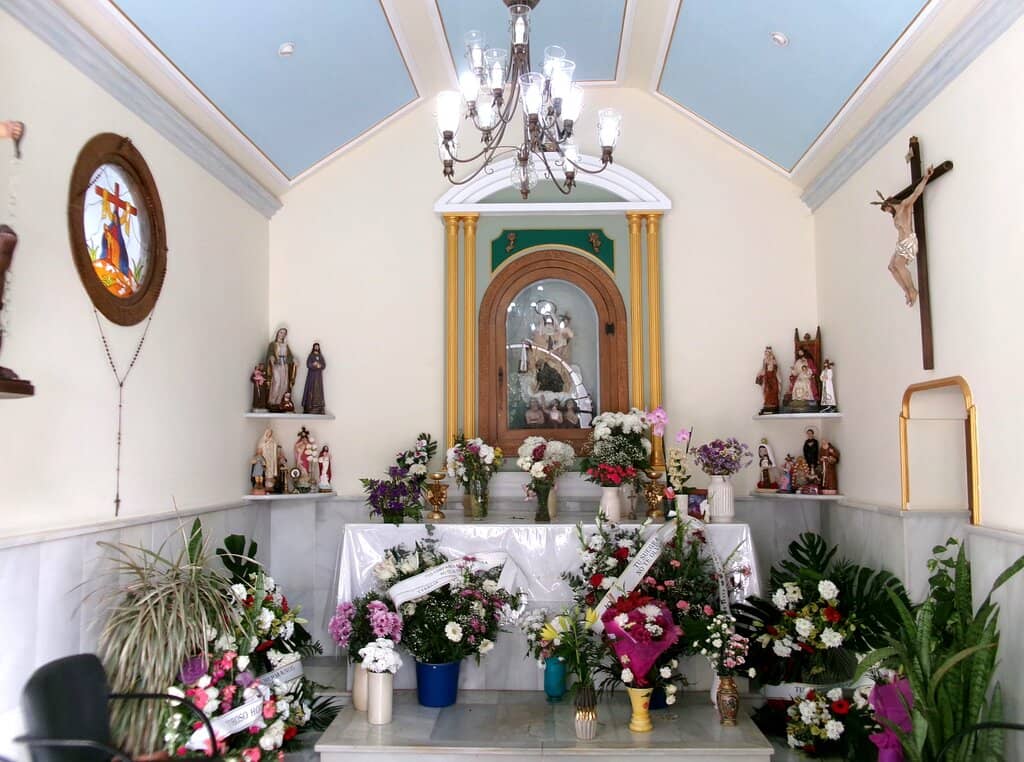 Architectural Mausoleums