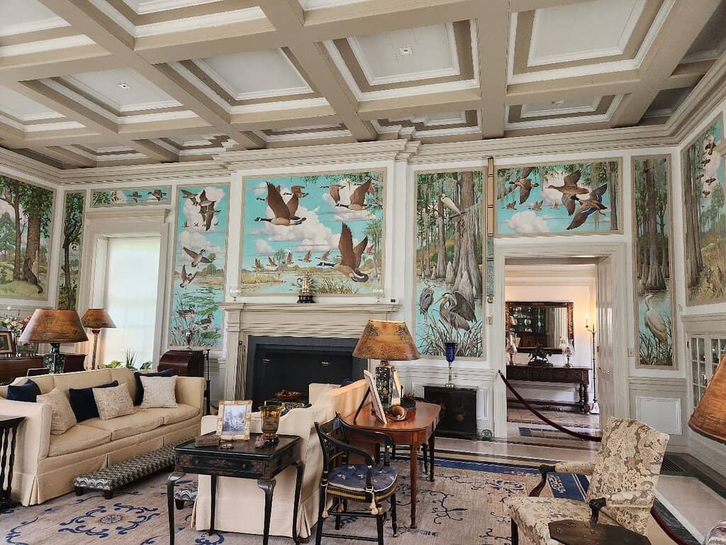 Lush Gardens and Grounds