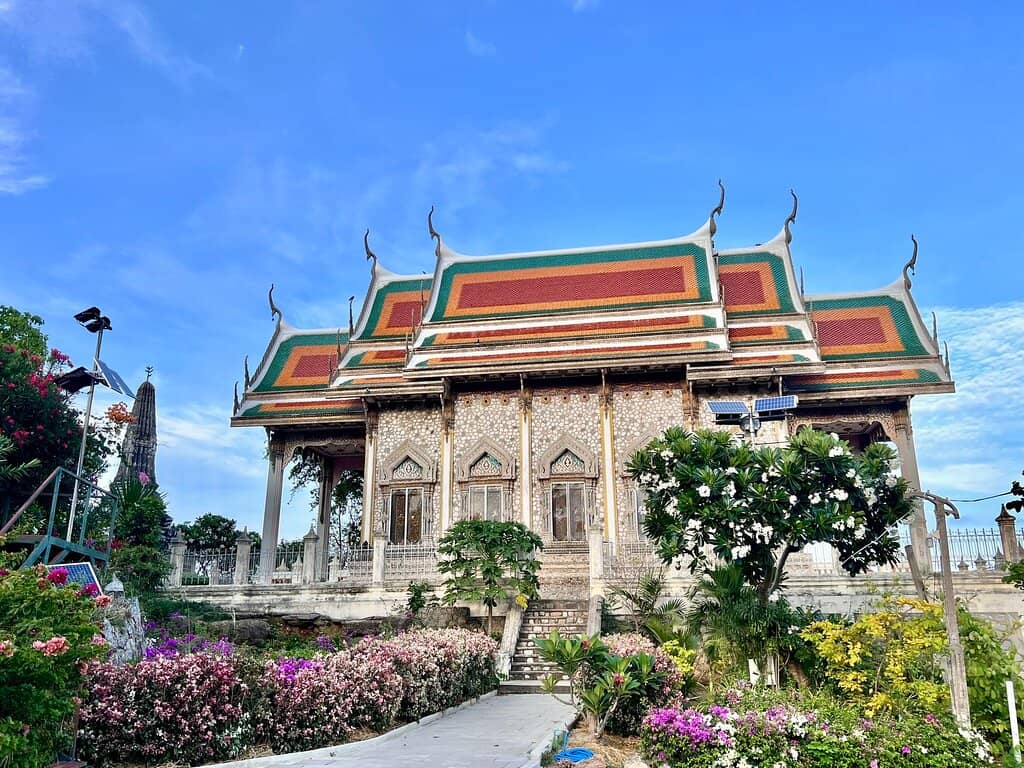Tranquil Mangrove Path