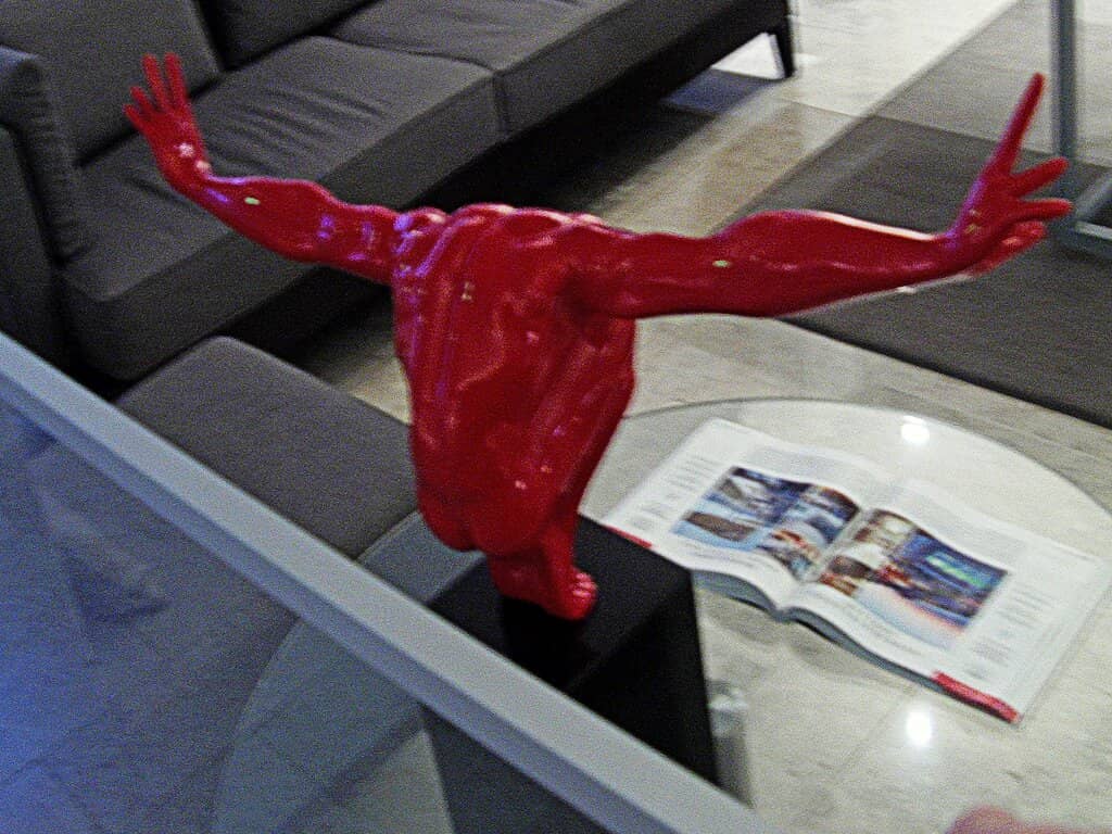 Art Galleries and Sculptures