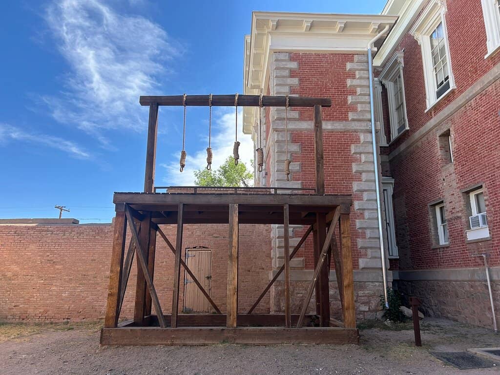 Immersive Courtroom Experience