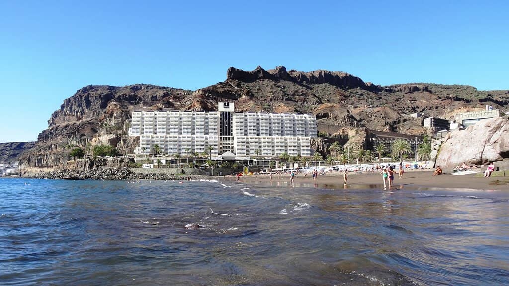 Oasis Lago Taurito Water Park