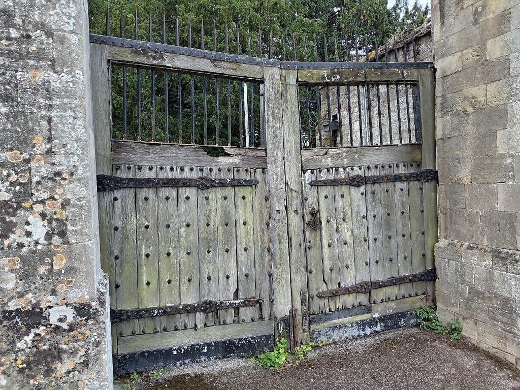 Ramsey Abbey Gatehouse
