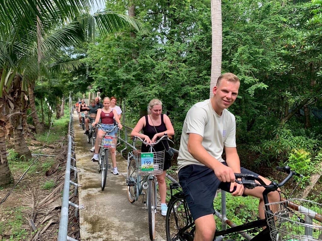 Bang Krachao Floating Market
