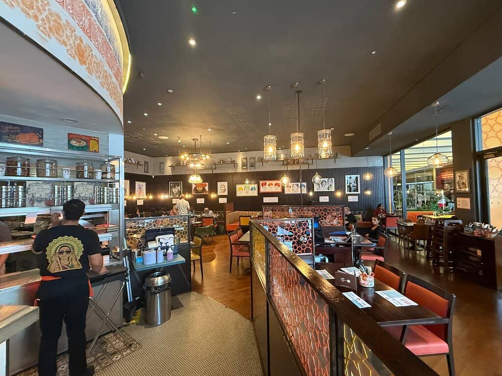 Bollywood-Themed Ambiance