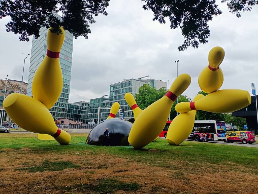 The Bowling Pins