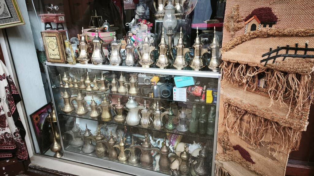 Traditional Crafts & Souvenirs