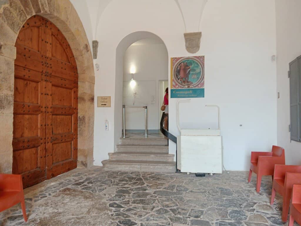 Panoramic Sea Views