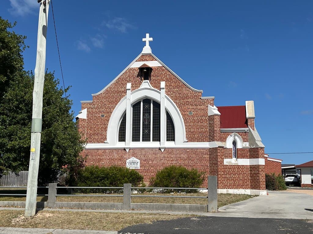 St. Helen & St. Stanislaus Catholic Church