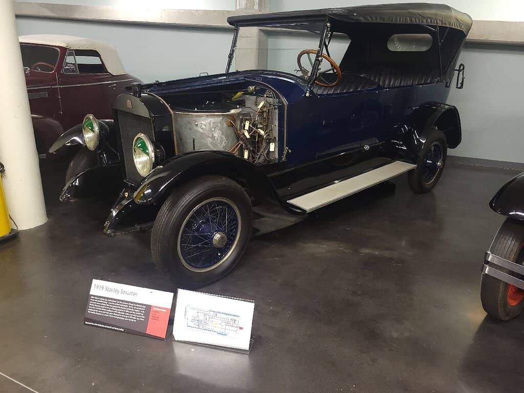 Shinka: Japanese Automotive Exhibit