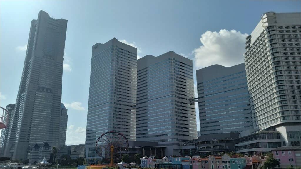 Cosmo Clock 21 Ferris Wheel