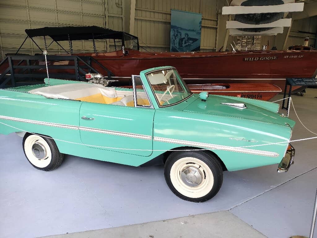 Hacker Craft River Ride