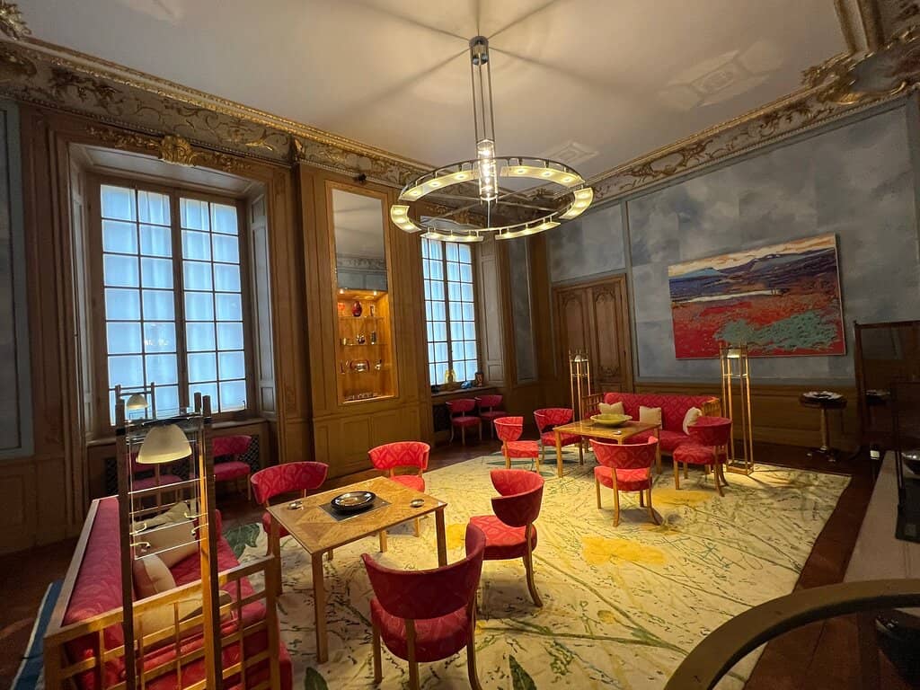 Nearby Ocean View Cafe