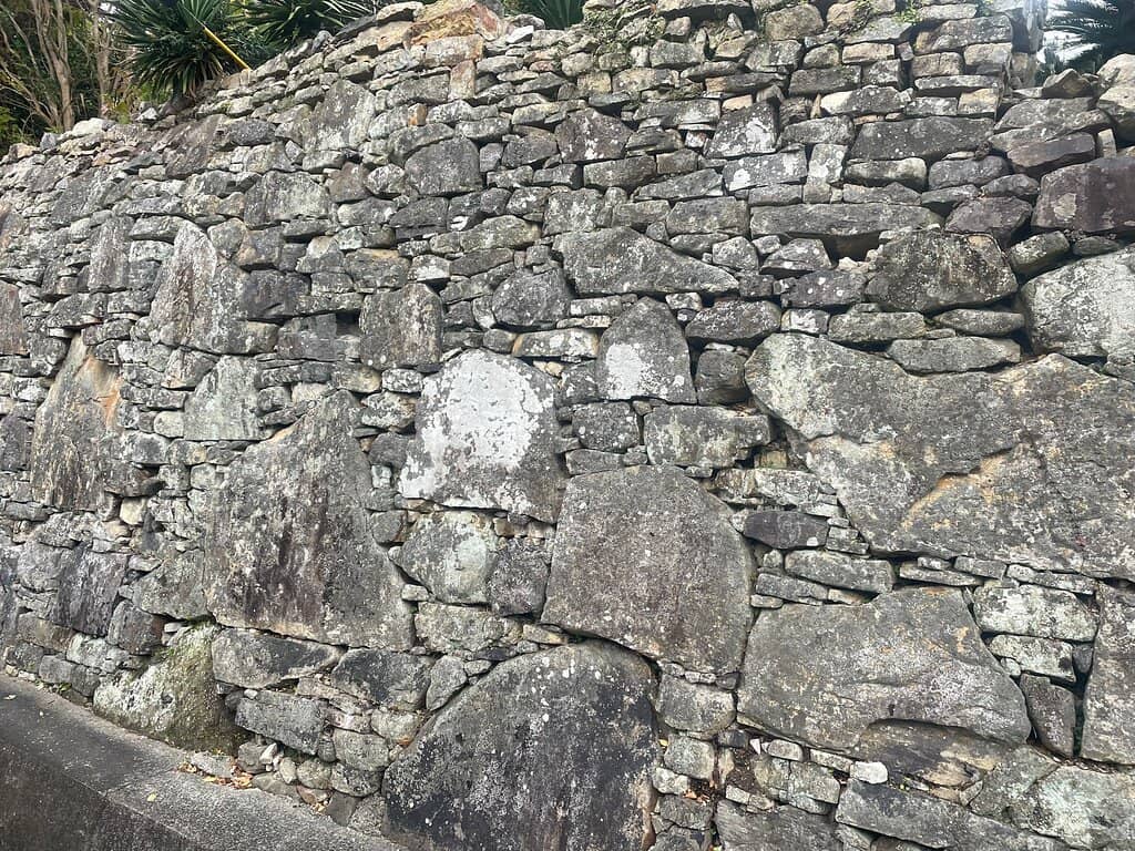 Elaborate Stone Walls