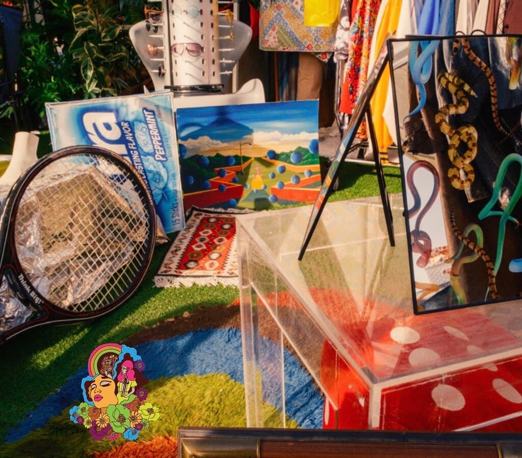 Los Feliz Flea is The Place to be if you love Vintage, Small Businesses, Artists, Vinyl, and Style!