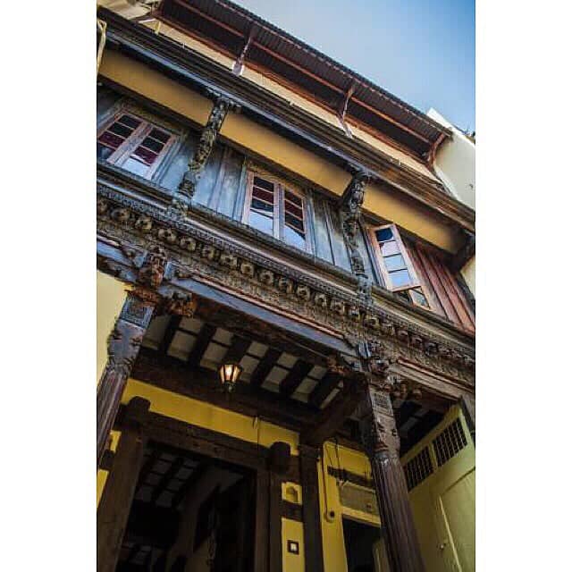 Havelis and Mansions