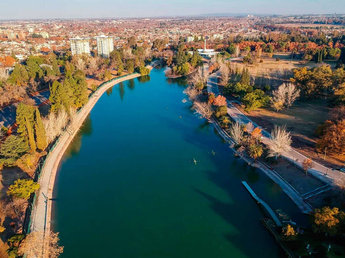 Lago del Parque