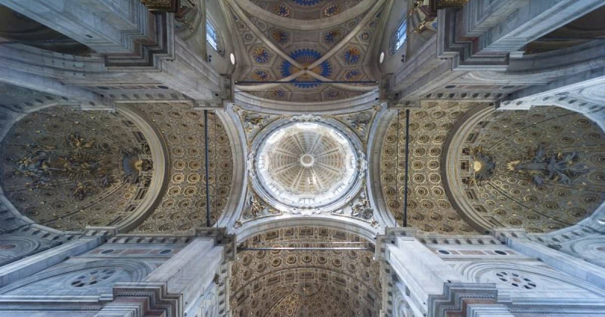 Artistic Interior