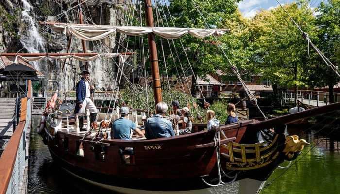 Pirate Ship & Gold Panning